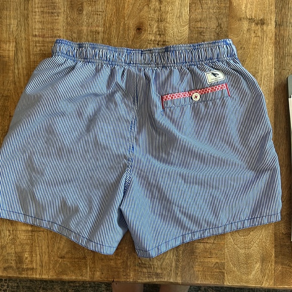 Men’s Ted Baker swim trunks; fully lined.  Size 3/M - Picture 3 of 3